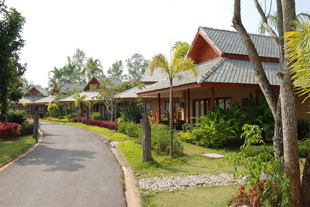 Phowadol Resort And Spa Chiang Rai Exterior foto